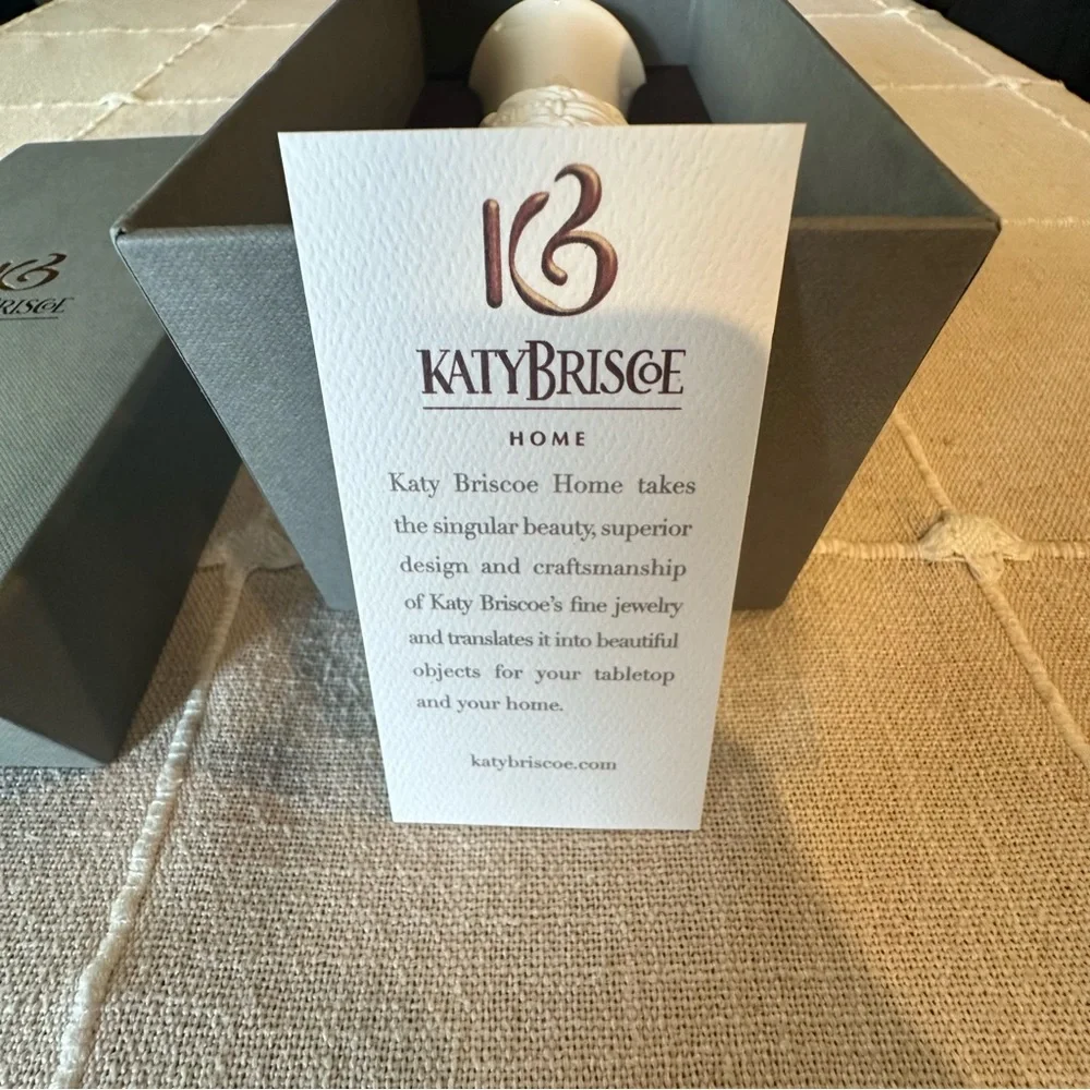 NWT Katy Briscoe | White Bone China Porcelain Bud Vase $195